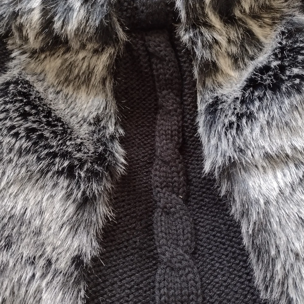 Handbag - Picture 3 of 4
